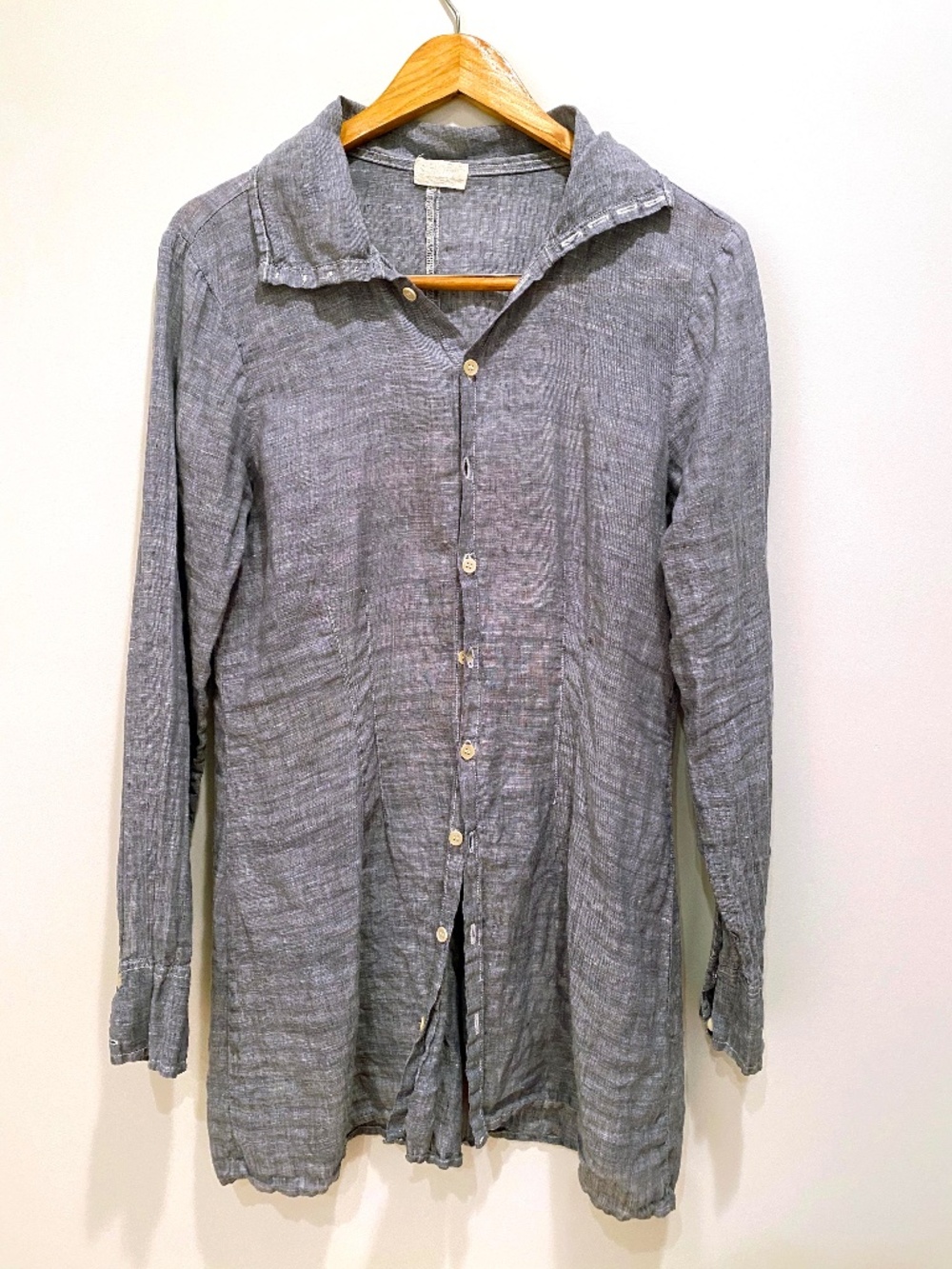 sHIRt brand blue linen shirt